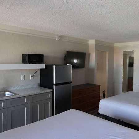 Super 8 By Wyndham Austin South I-35 Hotel Luaran gambar