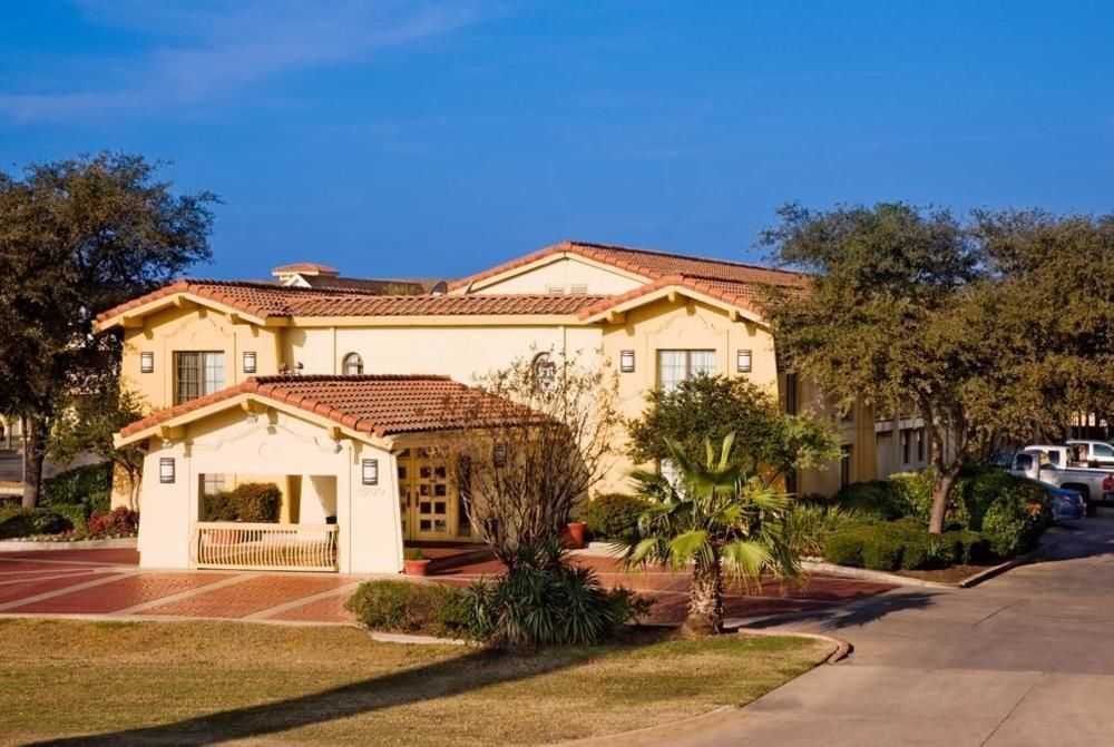 Super 8 By Wyndham Austin South I-35 Hotel Luaran gambar